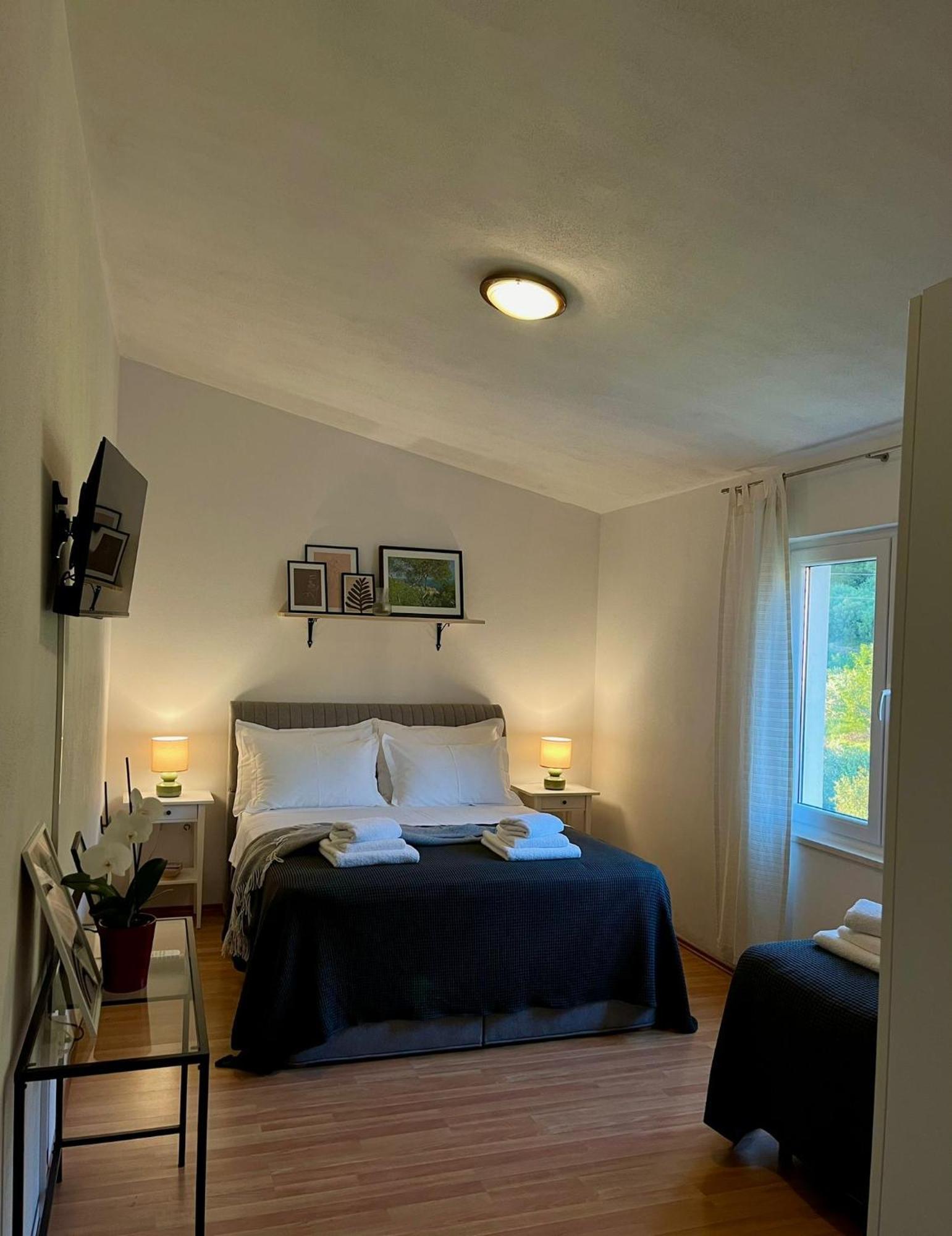 Apartments Curnic Jesenice  Luaran gambar